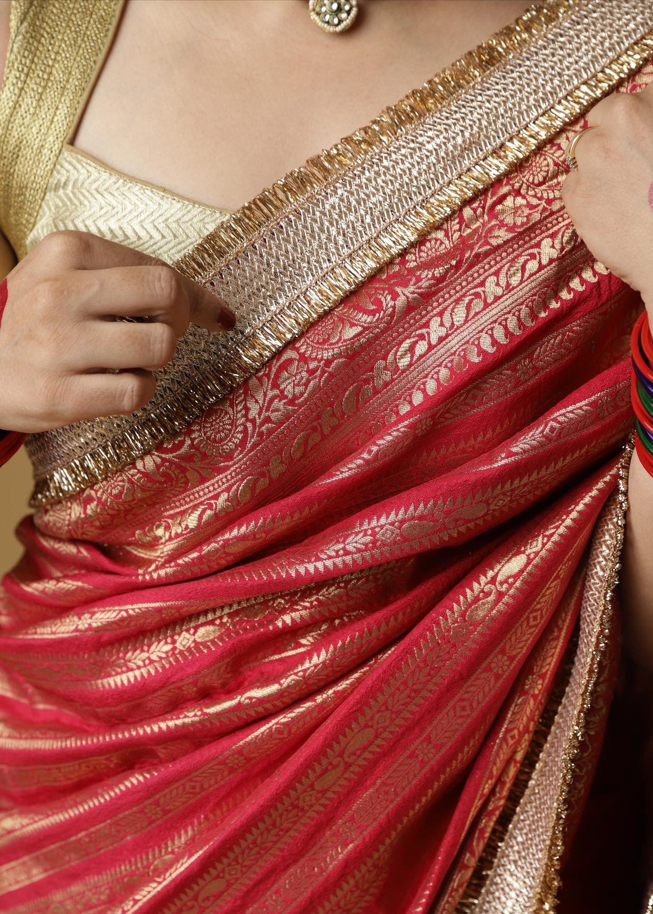 Aayat सिन्दूरी