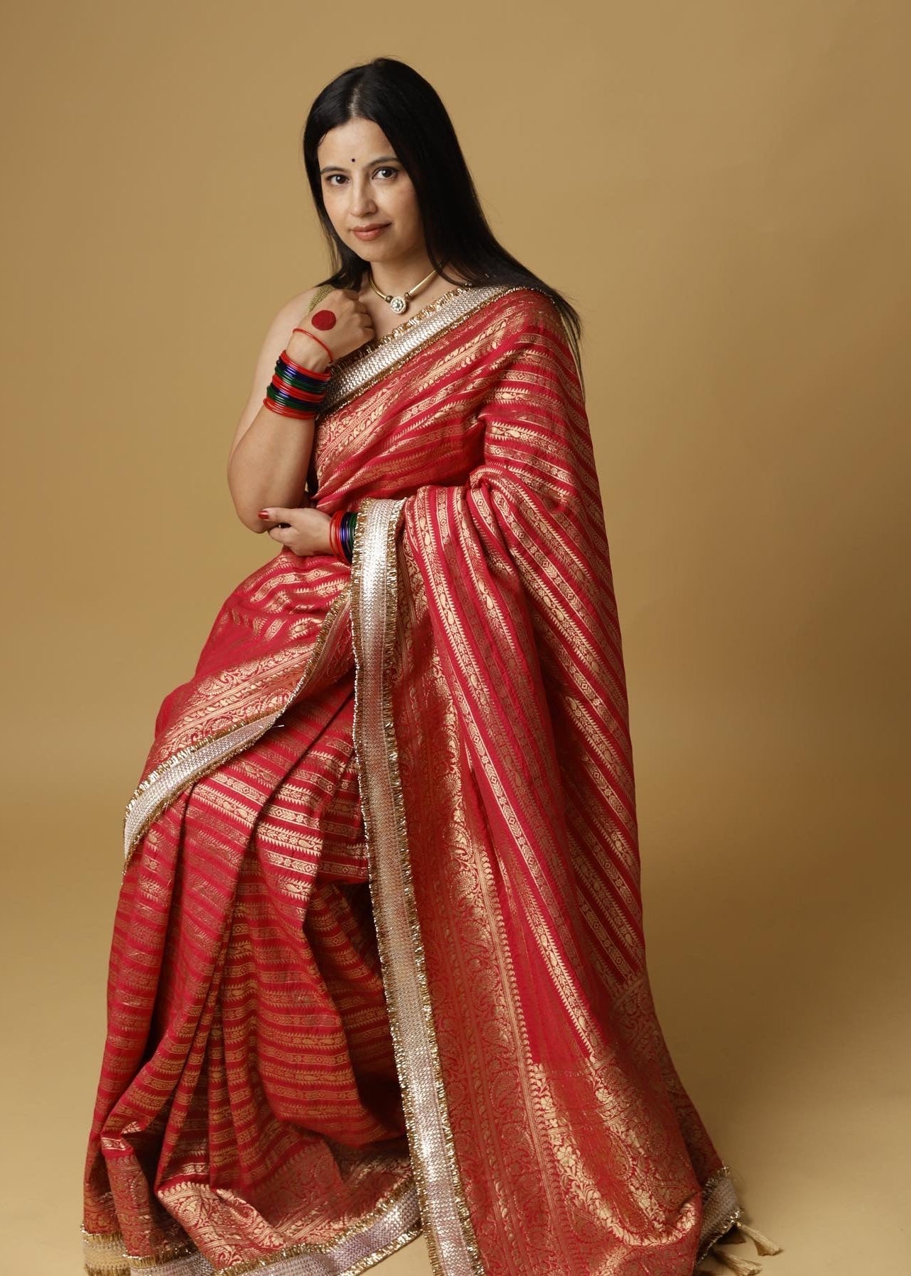 Aayat सिन्दूरी