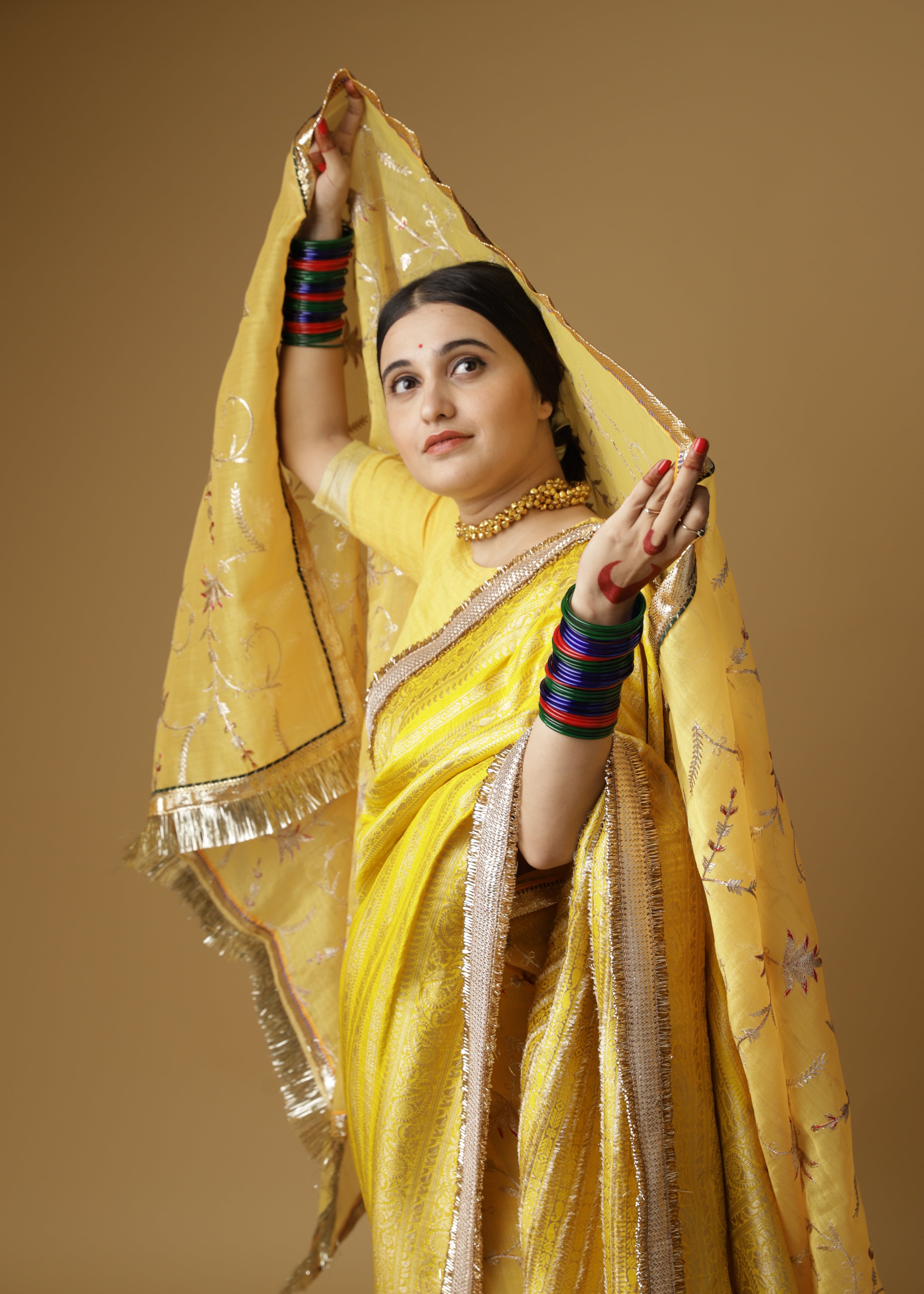 Aayat हल्दी
