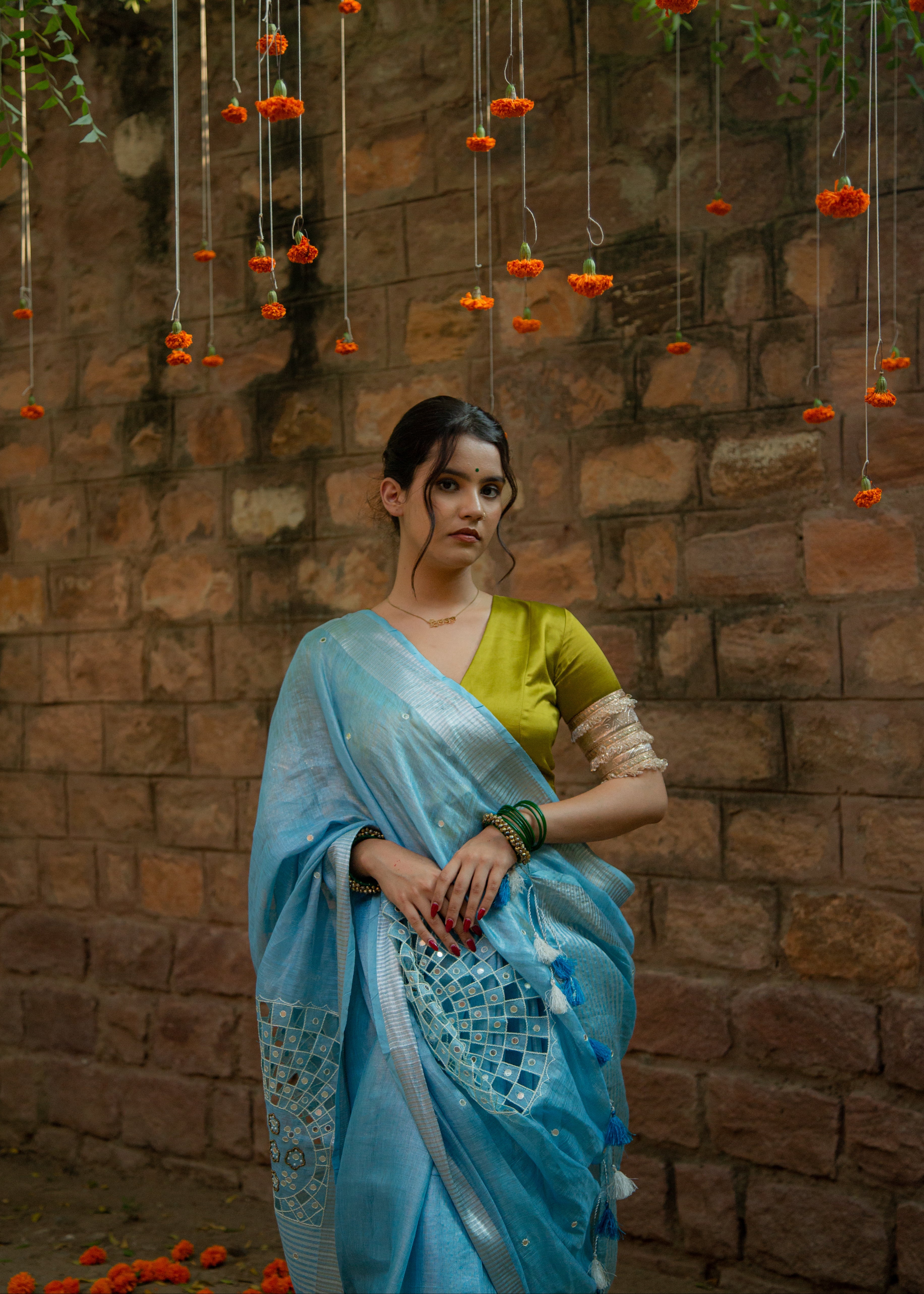 Inayat आसमानी