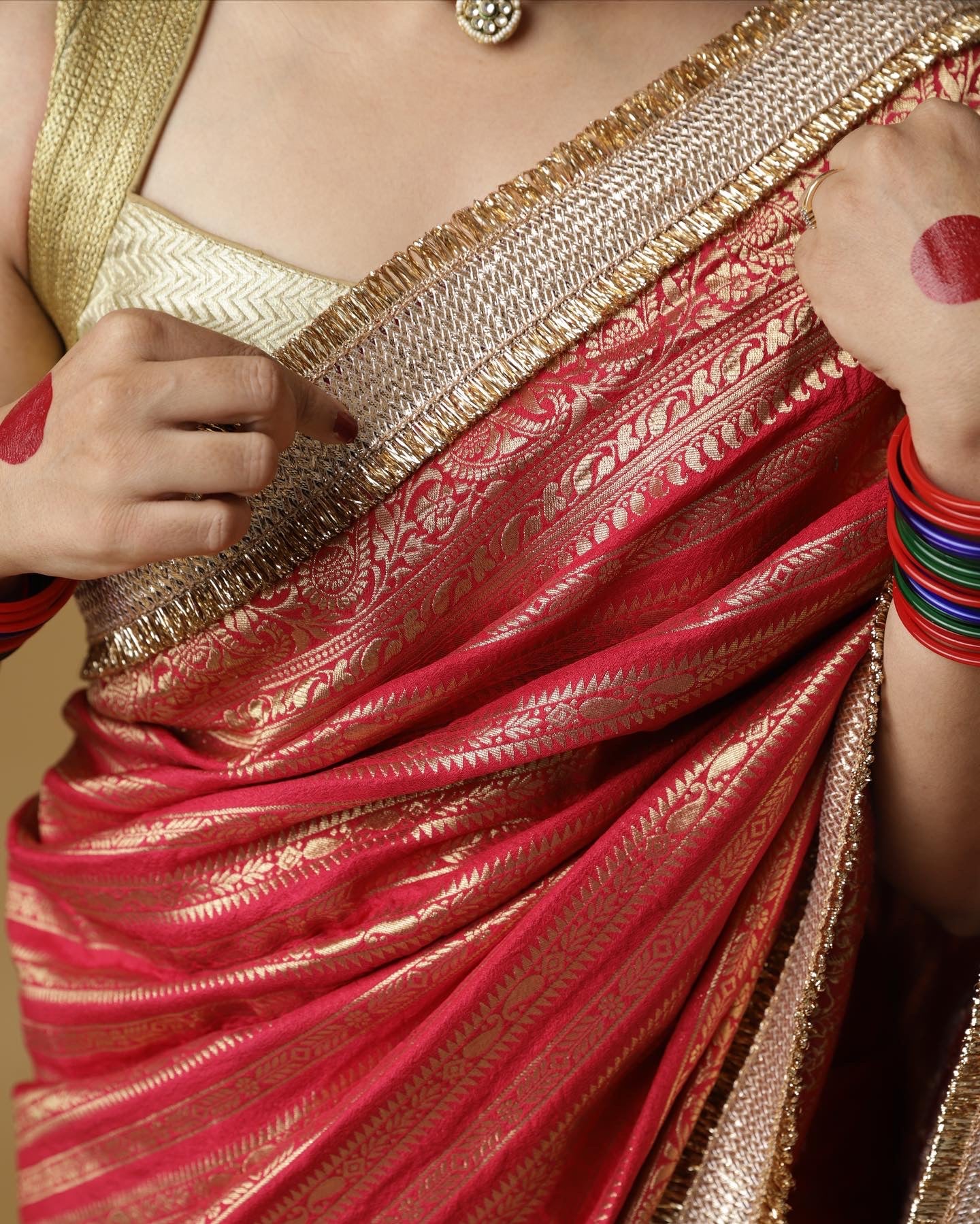 Aayat सिन्दूरी