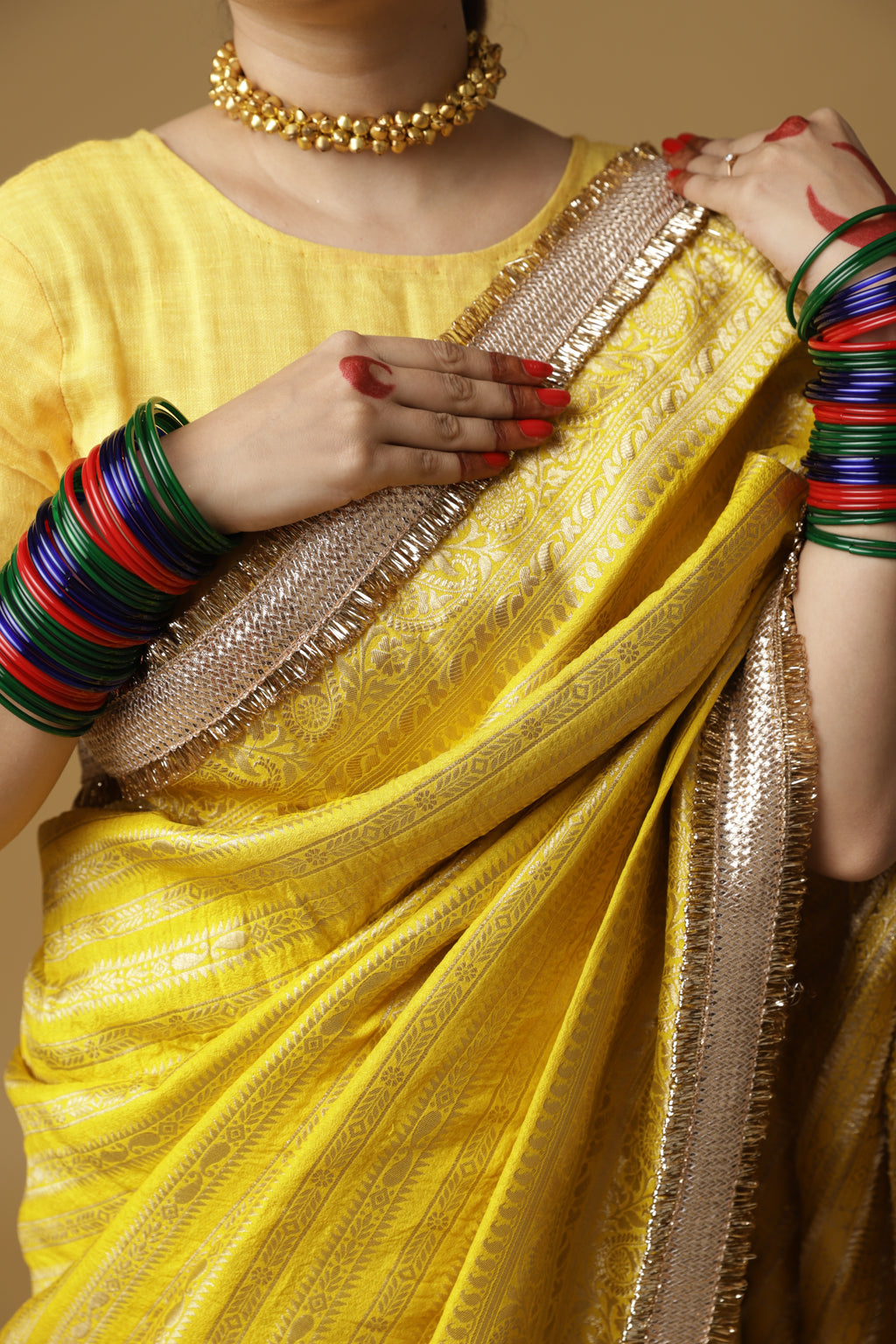 Aayat हल्दी