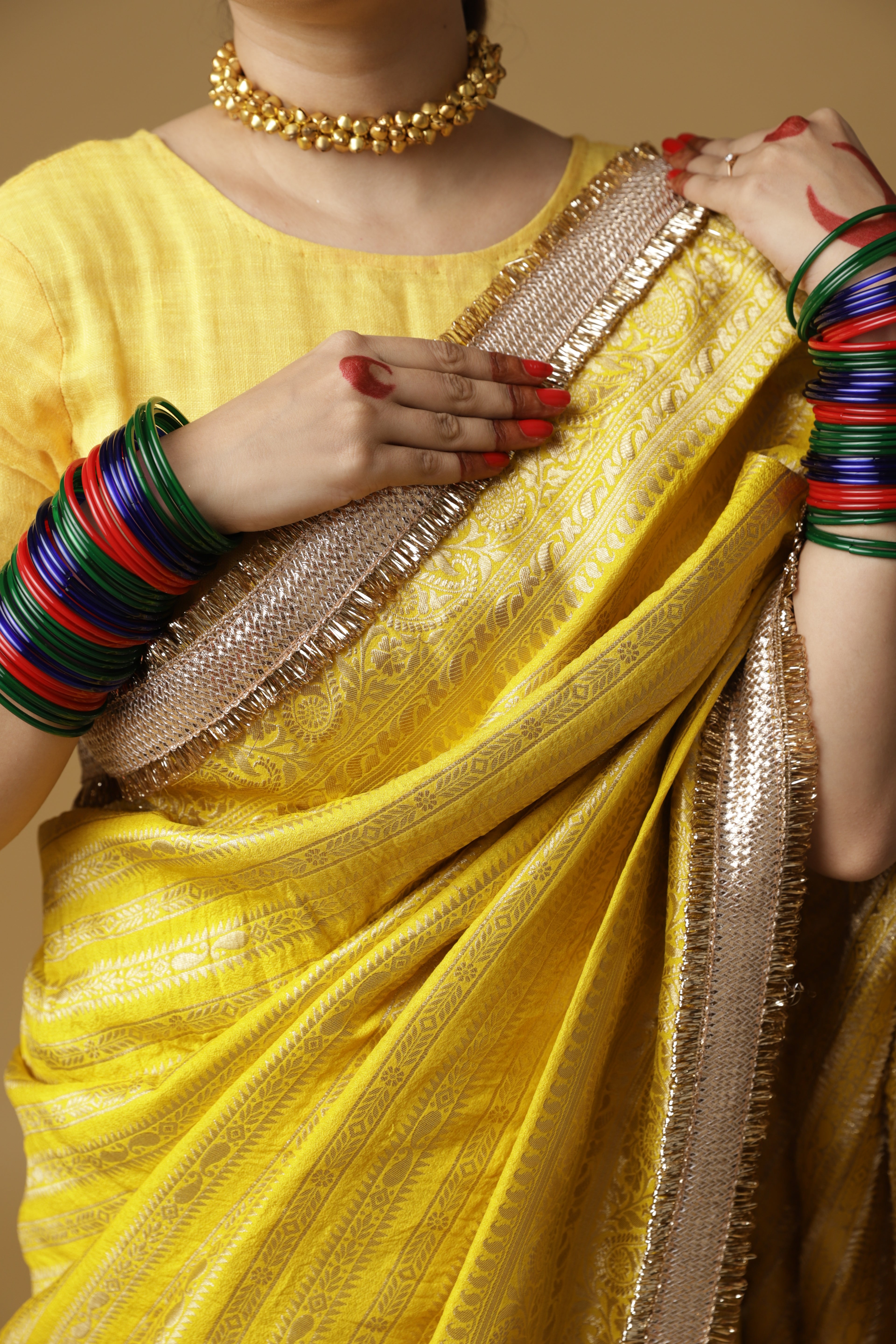 Aayat हल्दी