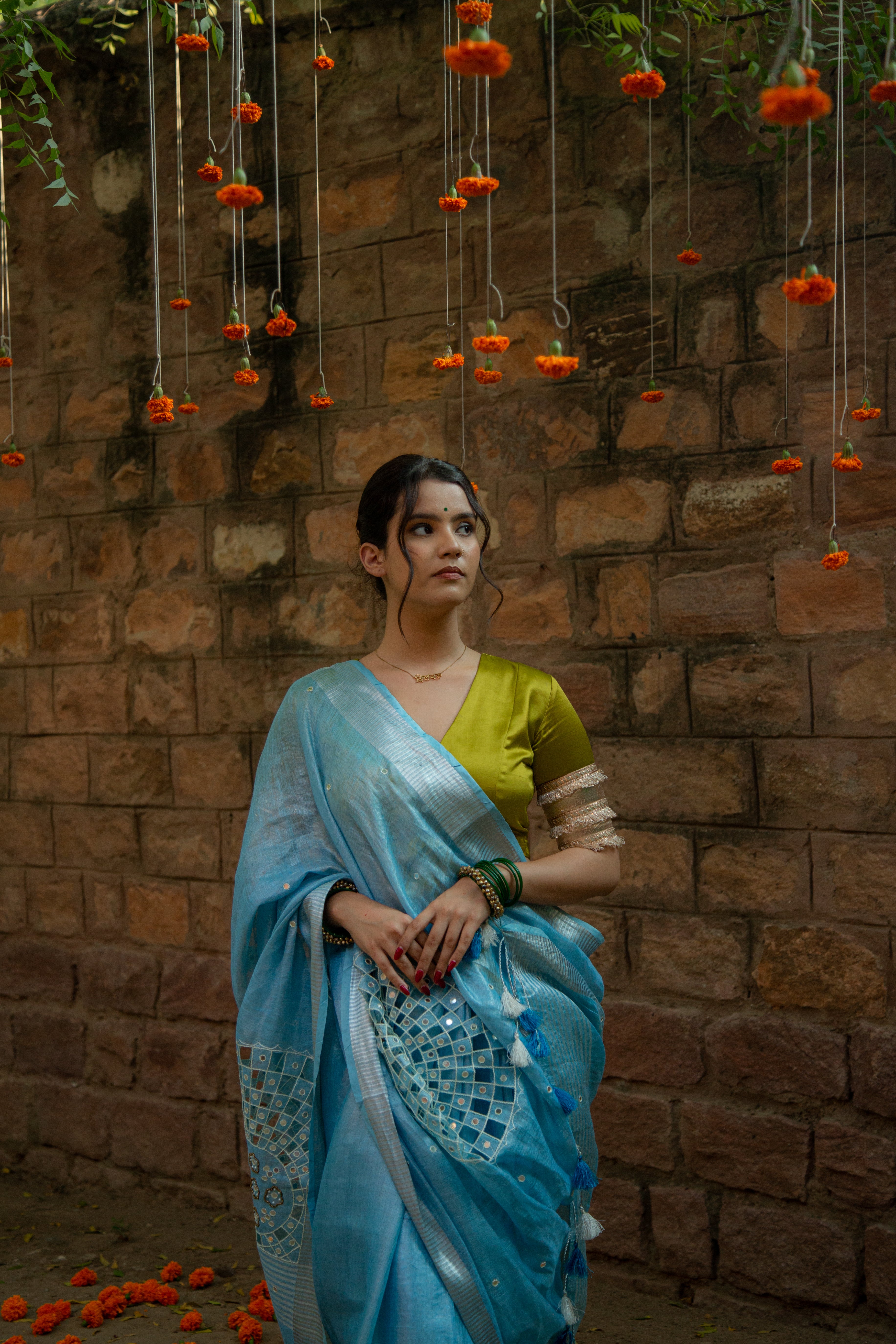 Inayat आसमानी