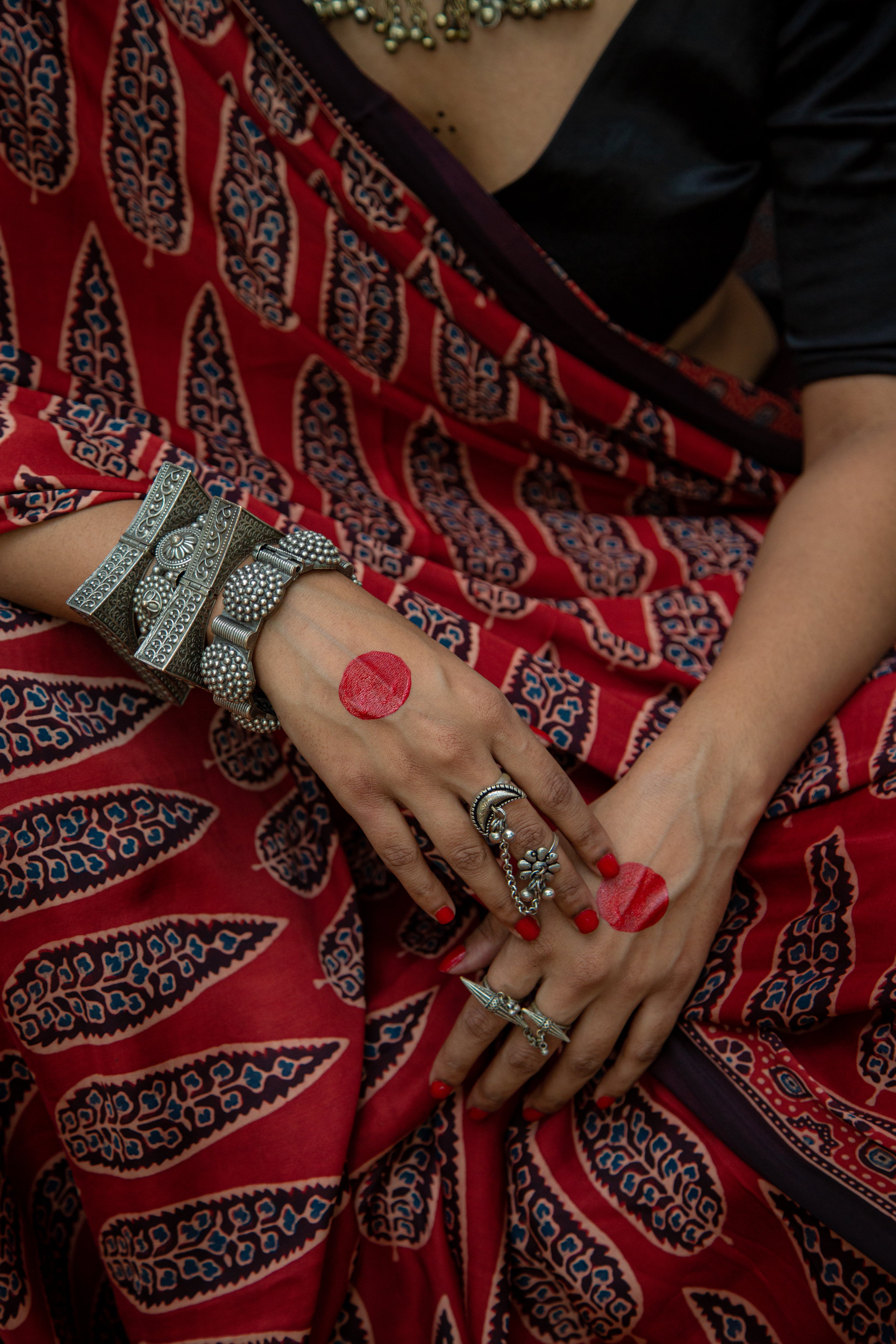 Nadia सिन्दूरी
