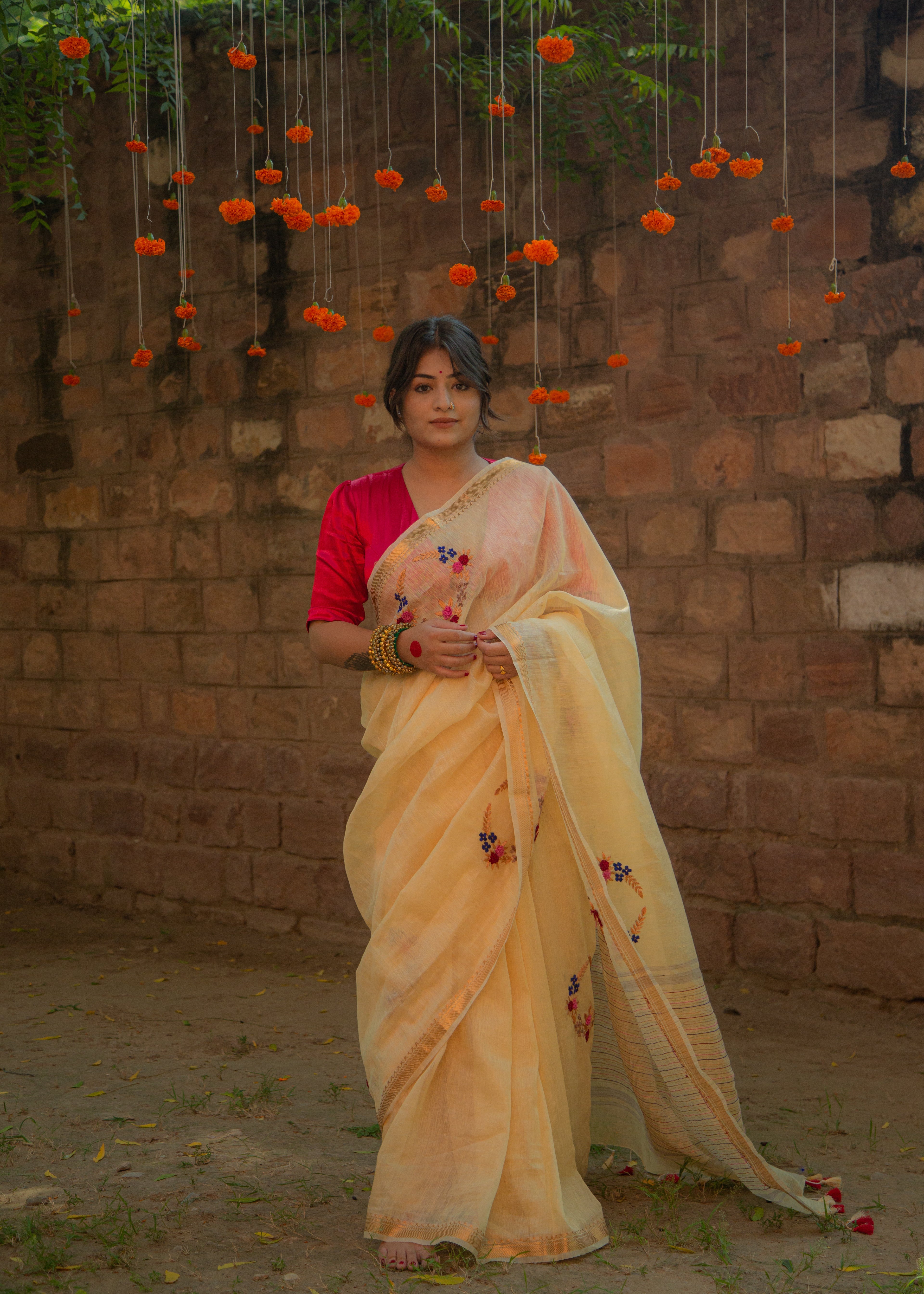 Sunehri दूधिया