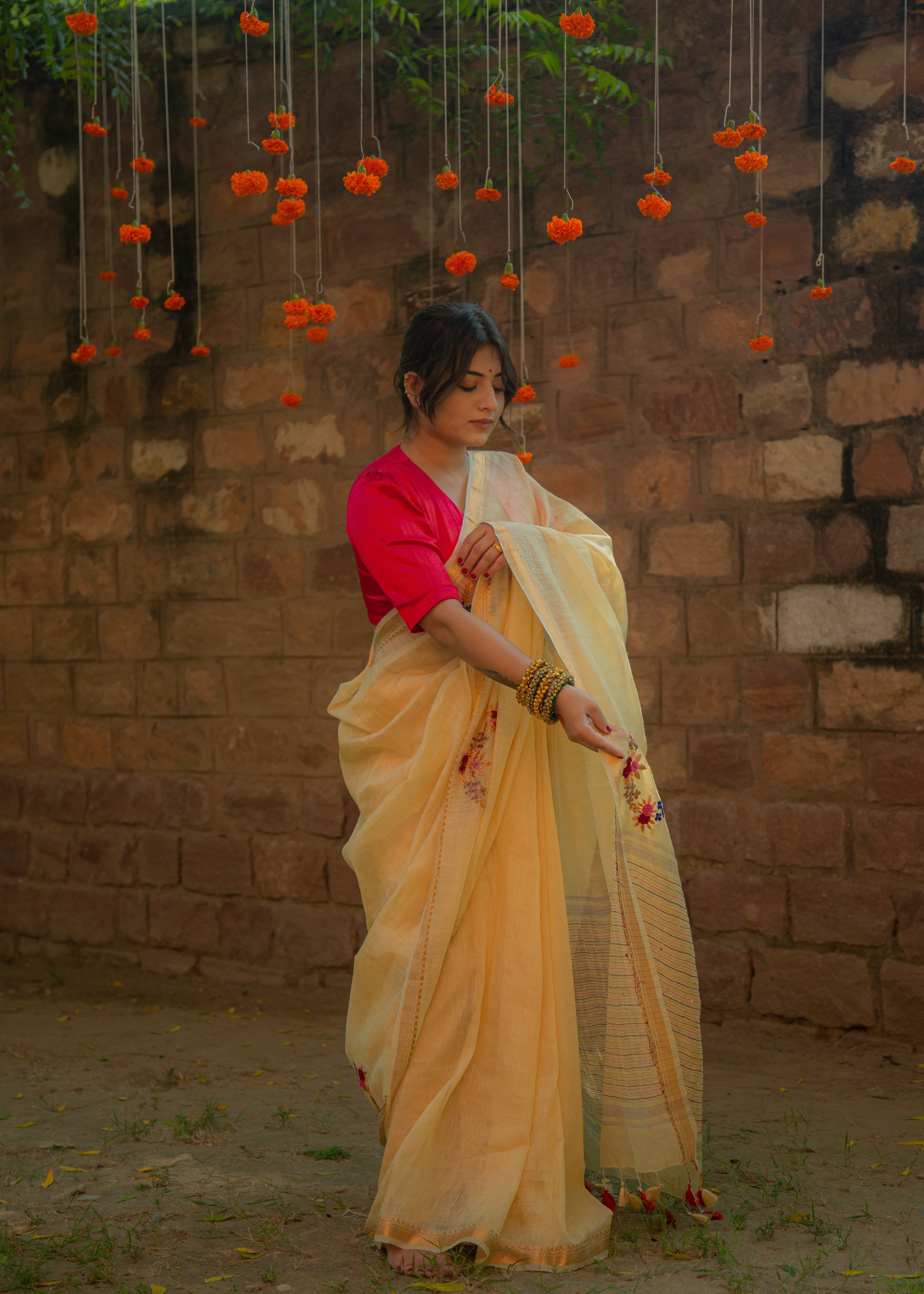 Sunehri दूधिया