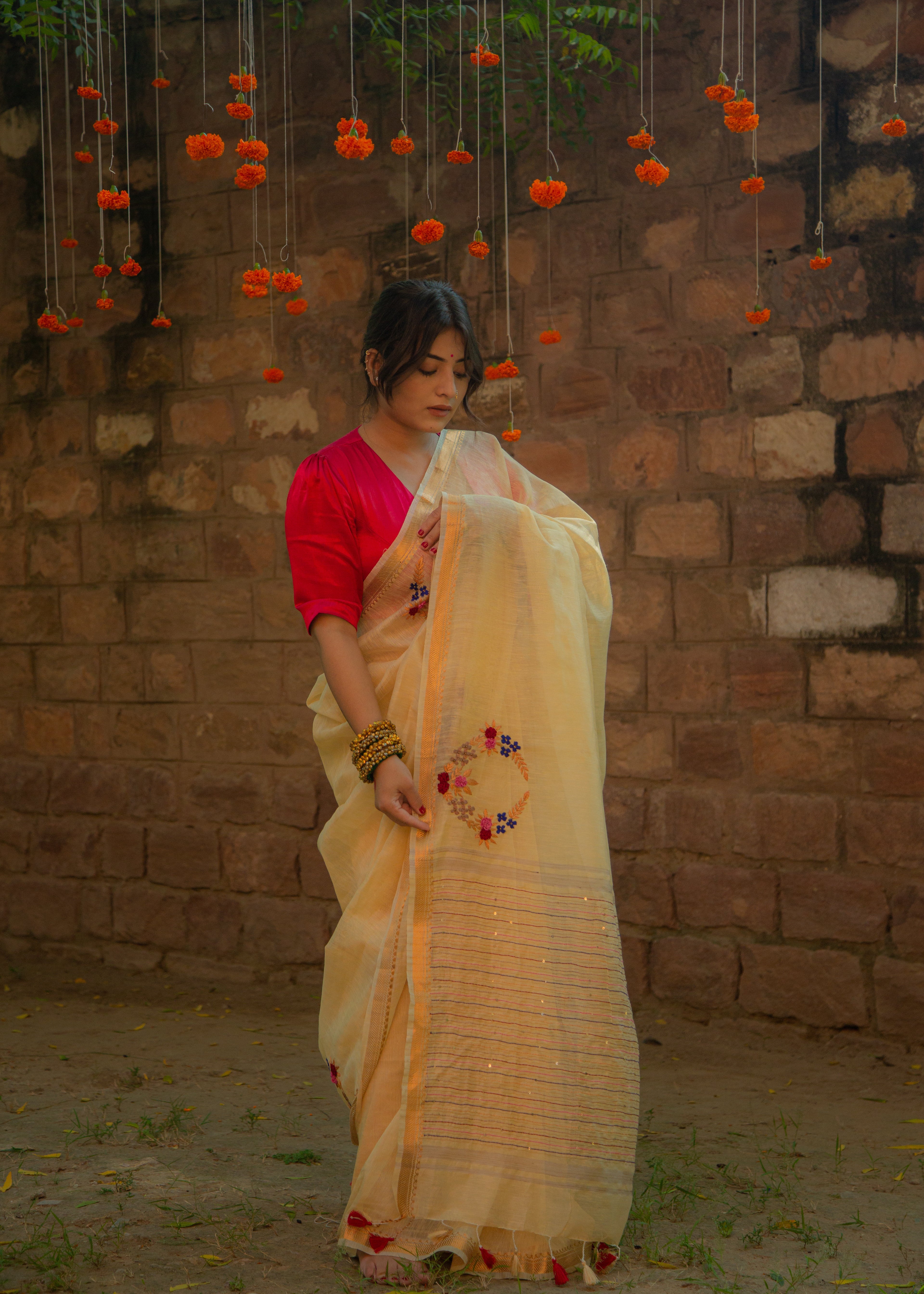 Sunehri दूधिया