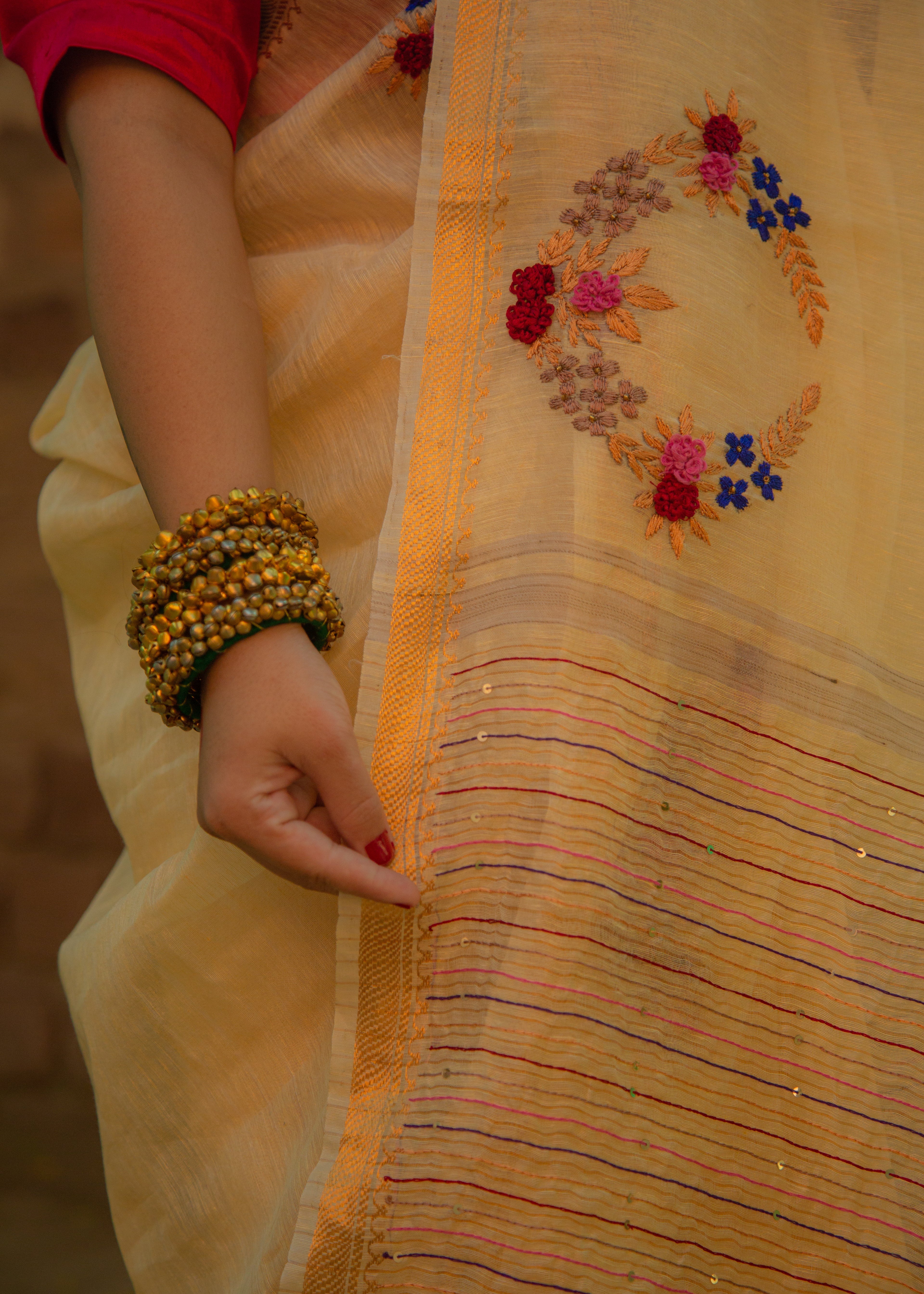 Sunehri दूधिया
