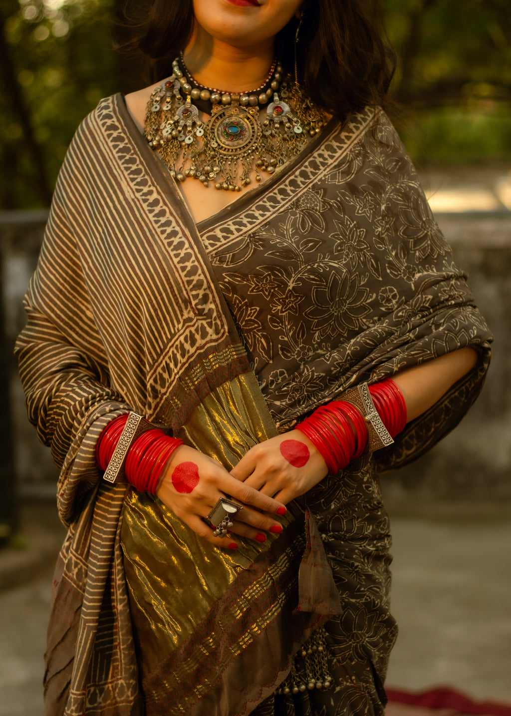 Koyal स्लेटी