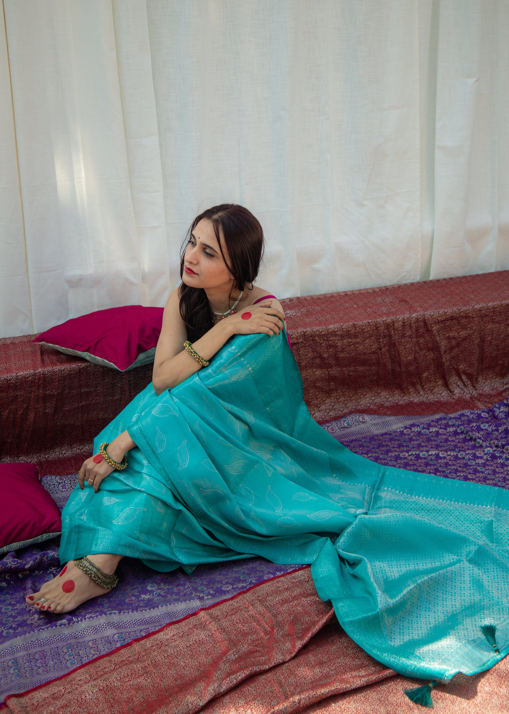 Lanvanya फ़िरोज़ी